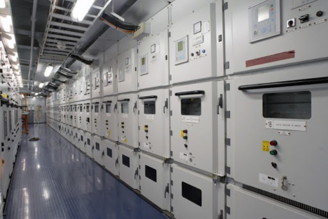 transmisión de señales de monitorización y alarmas de equipos