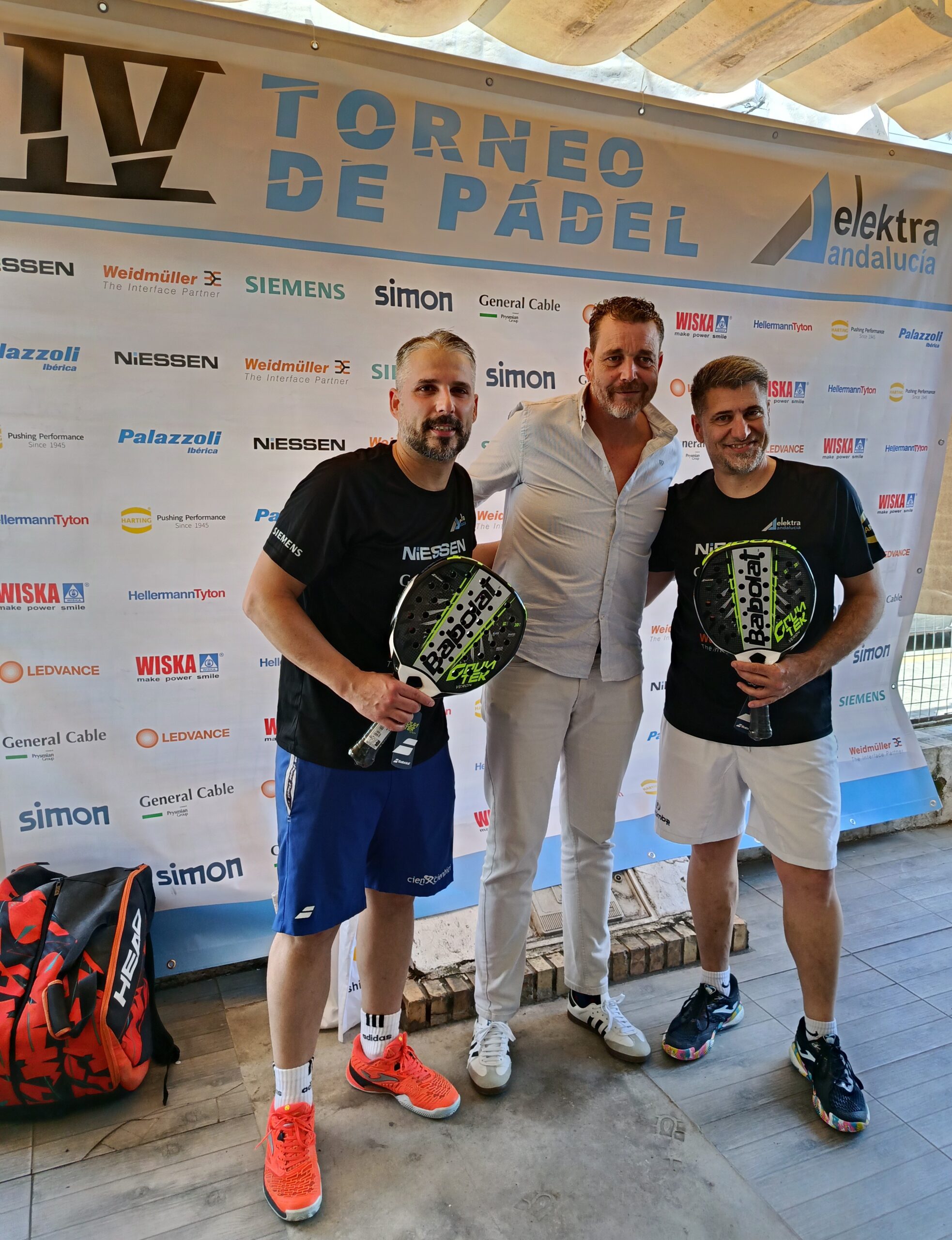 medallas, trofeos y aplausos para los campeones