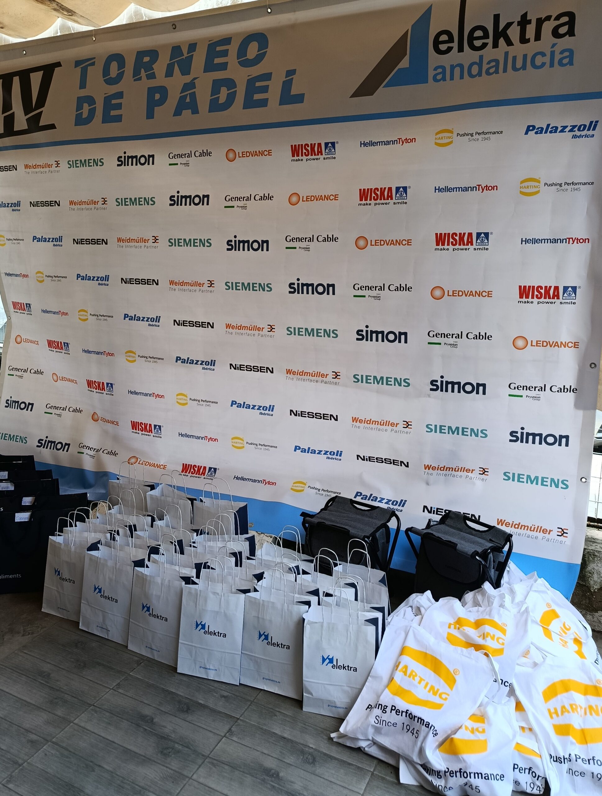 Porque organizar una jornada así requiere el compromiso de muchos. Y en esta cuarta edición, diez colaboradores estuvieron a la altura. 